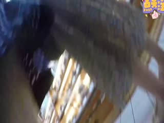 [偷拍]*$? 超]#[[市尾随狂拍！年轻美(`女裙底春光全泄露